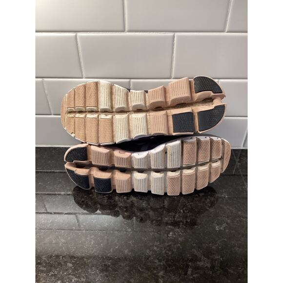 On Running Women's Cloudflow Running Sneakers Shoes Athletic Black Pink SZ W9.5 - Picture 10 of 11